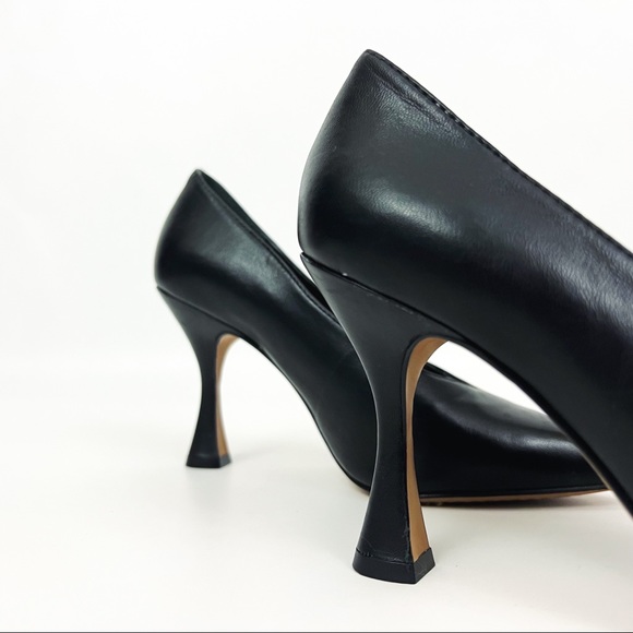 Vince Camuto ✨ Leather Ishani Pumps - Picture 10 of 12